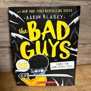 The BAD GUYS They're Bee-hind You by Aaron Blabey Book 14 Graphic Novel Paperbac